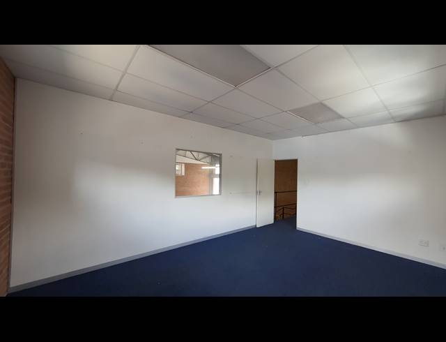 410M² WAREHOUSE TO LET IN SEBENZA